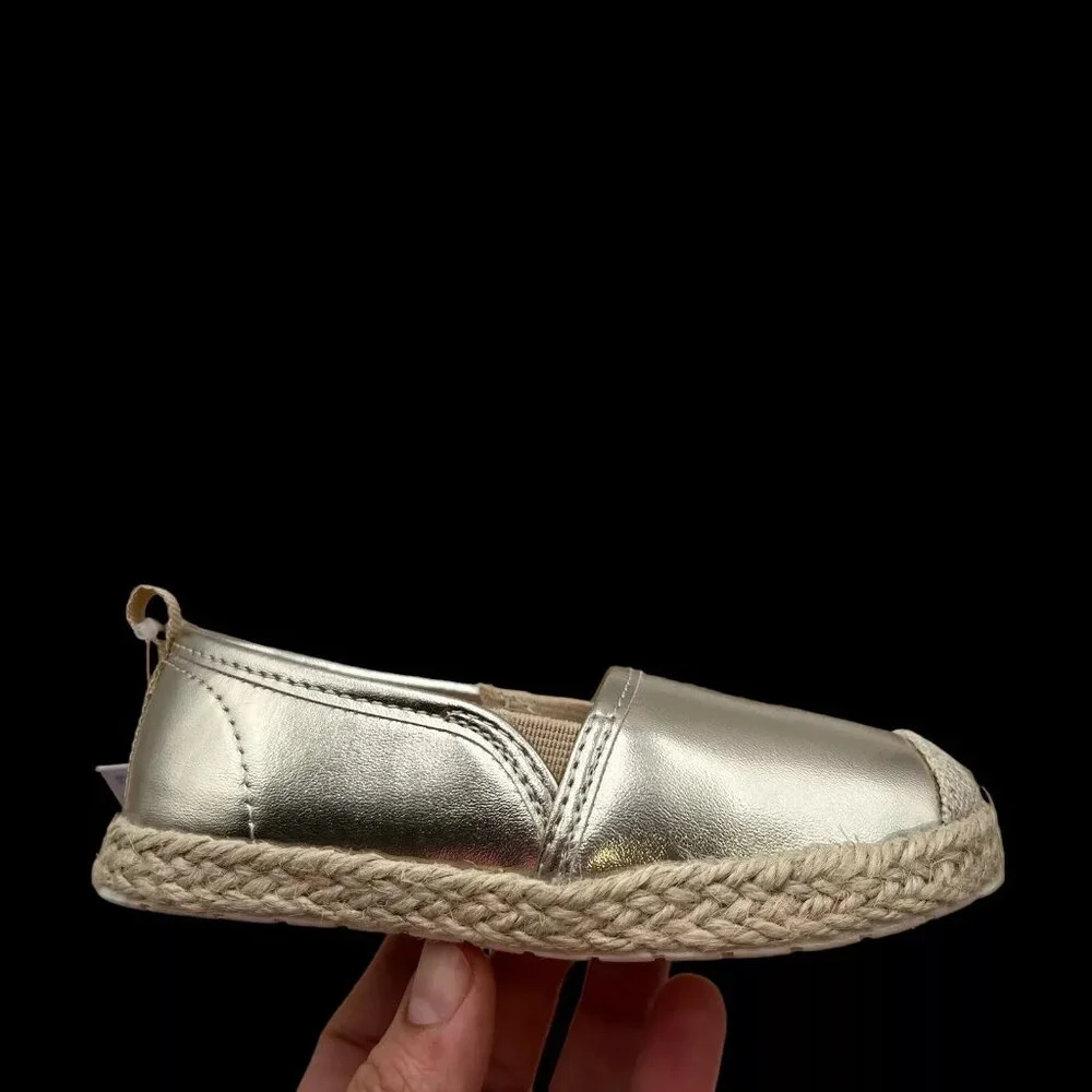 Oshkosh Toddler Girls Slip-on‎ Casual Shoes Size 7 Gold Metallic Finish